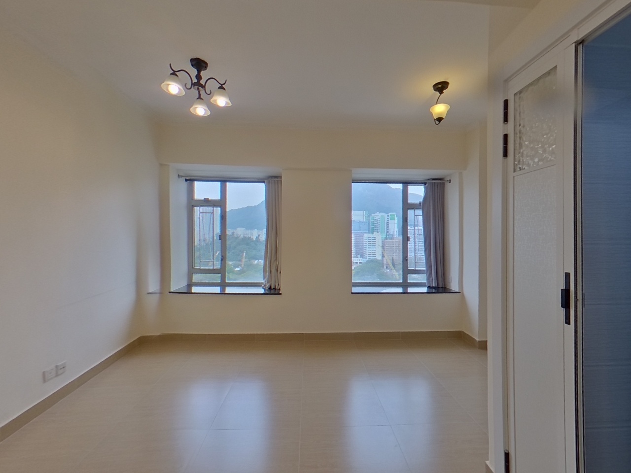 時代廣場 E座 高層 5室 屯門