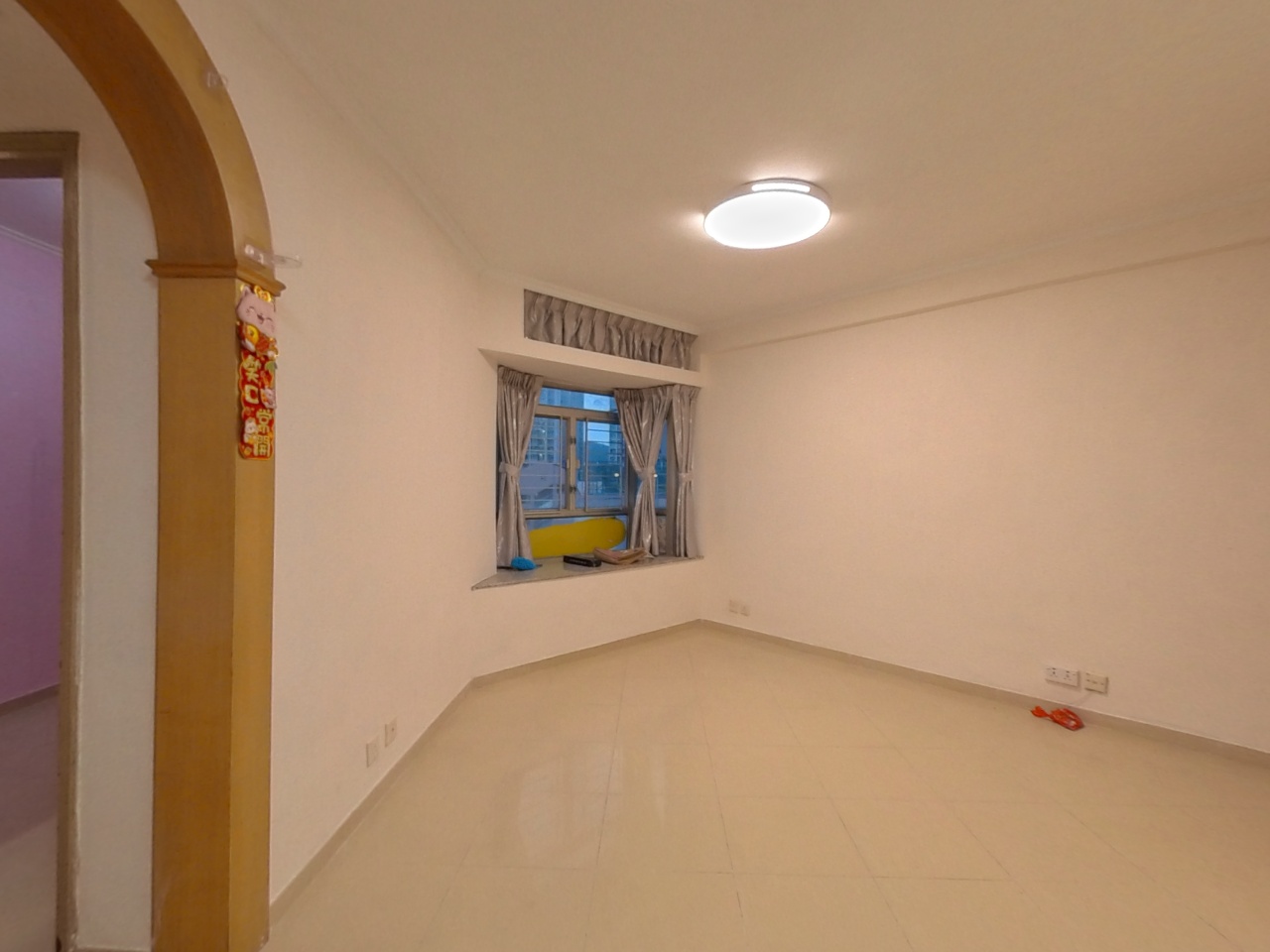 KINGSWOOD VILLAS PHASE 3 CHESTWOOD COURT - Block 1 Low Floor Zone Flat A Tin Shui Wai