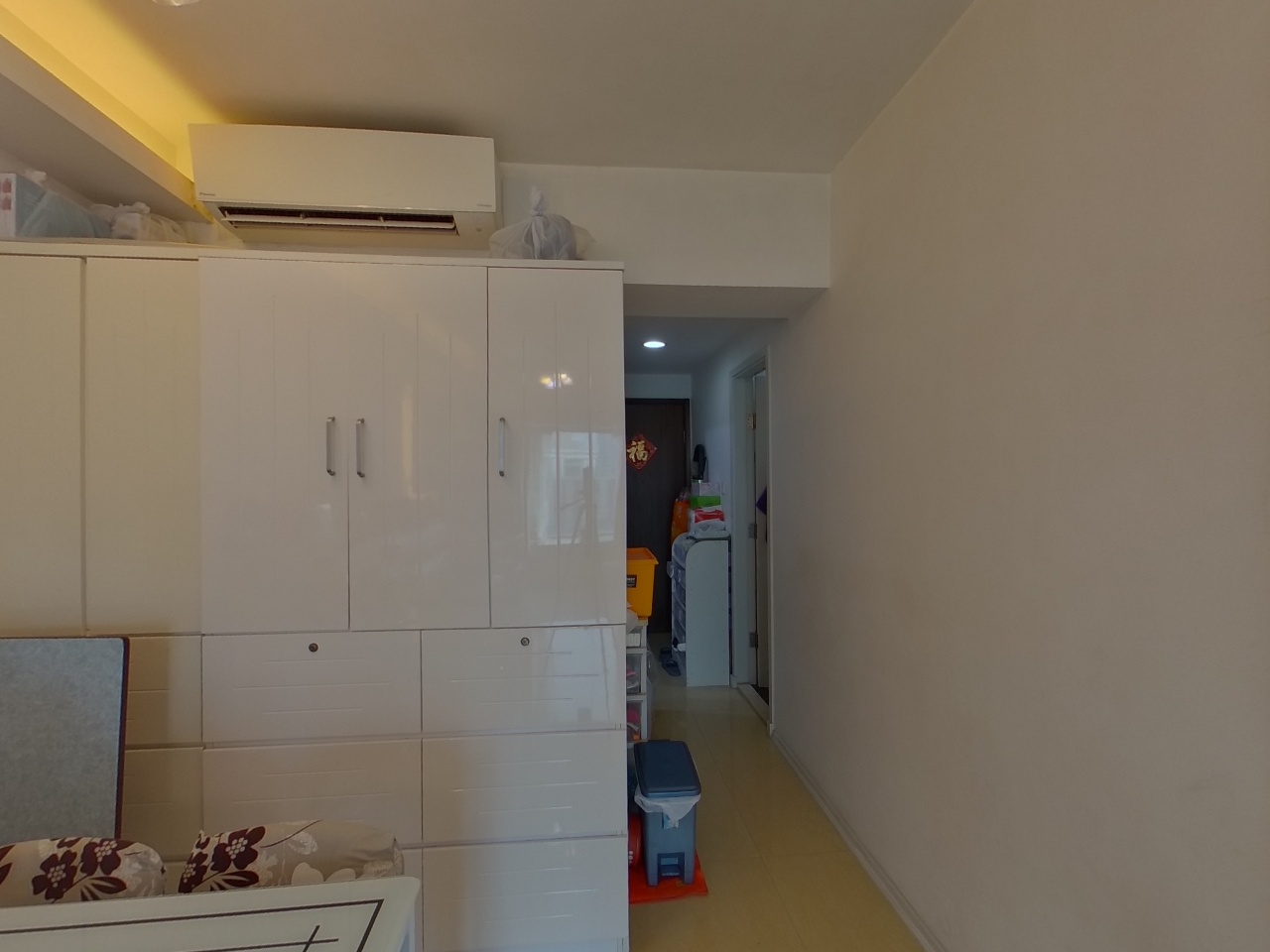 RAMBLER CREST TOWER 5 Medium Floor Zone Flat F Tsing Yi