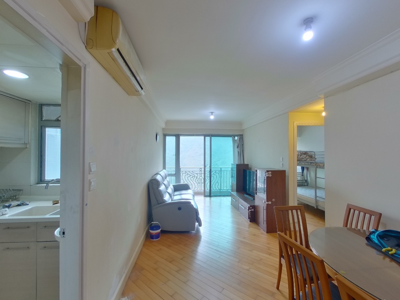 CARIBBEAN COAST PHASE 3 CARMEL COVE - Tower 9 Very High Floor Zone Flat C Tung Chung