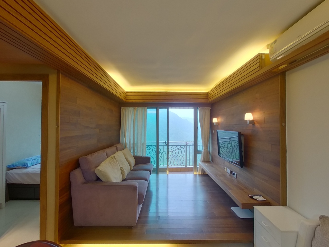 CARIBBEAN COAST PHASE 2 ALBANY COVE - Tower 7 Very High Floor Zone Flat F Tung Chung