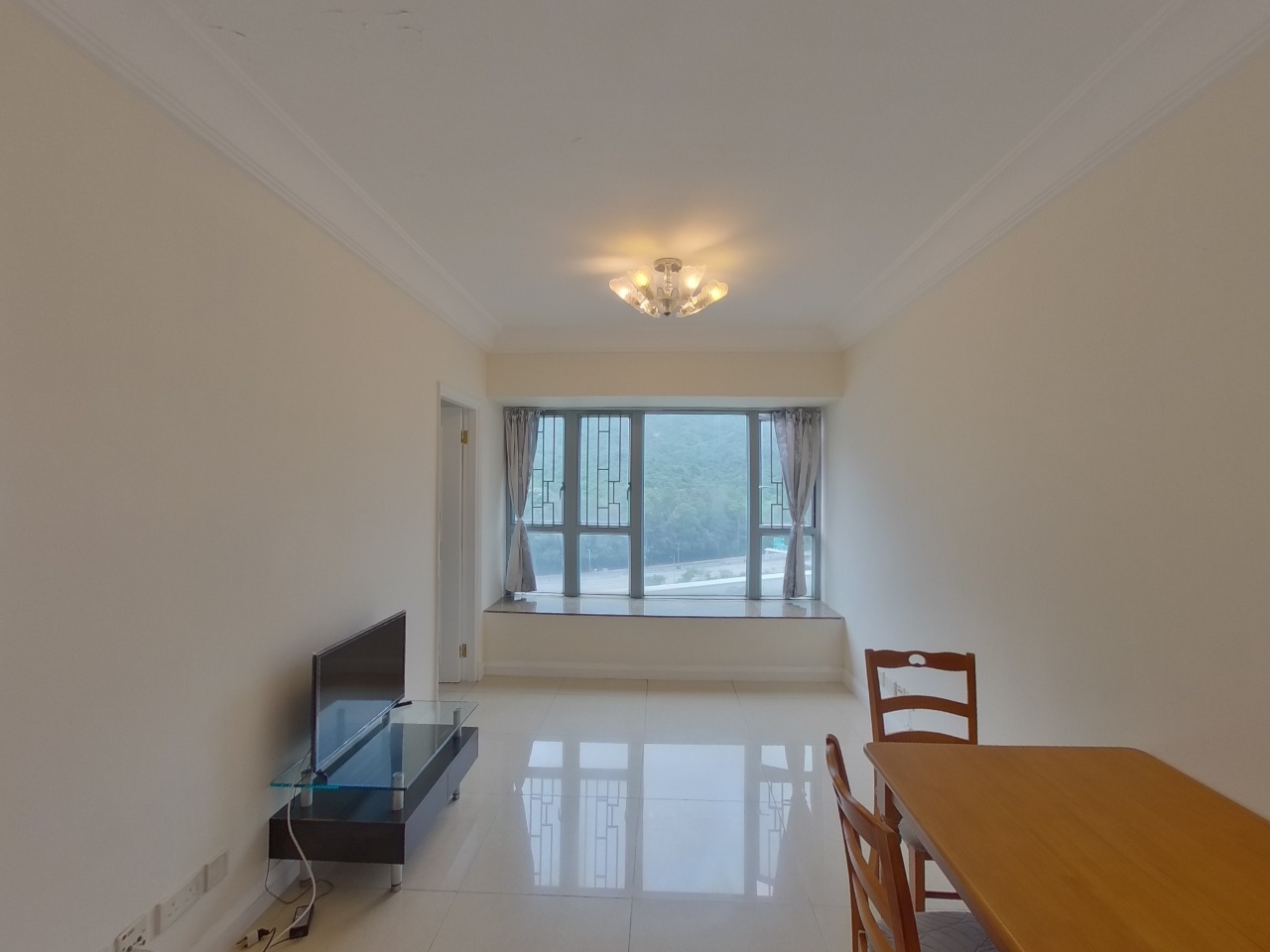 映湾园 1期 赏涛轩 1座 低层 E室 东涌