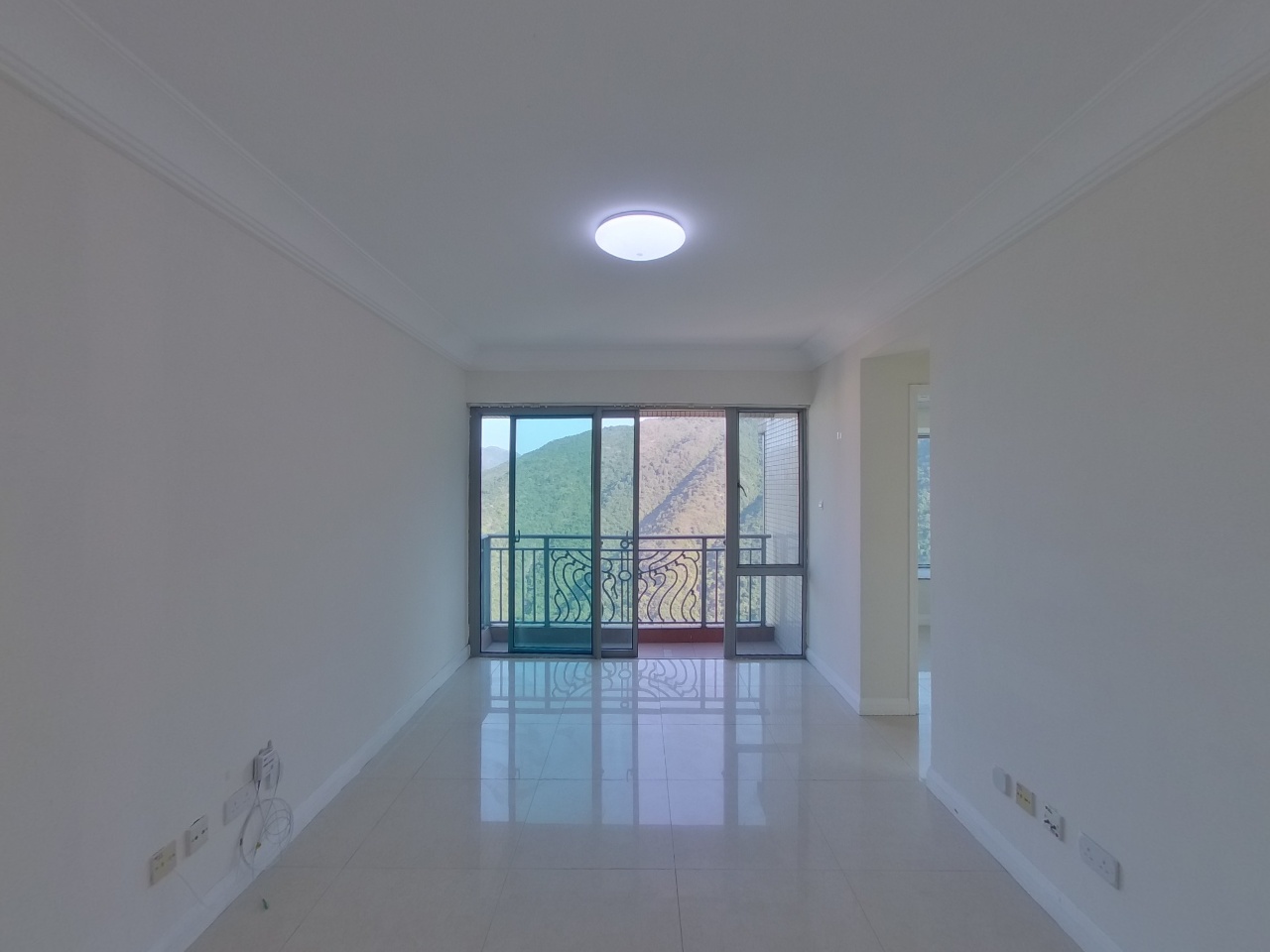 映湾园 2期 映涛轩 7座 极高层 D室 东涌