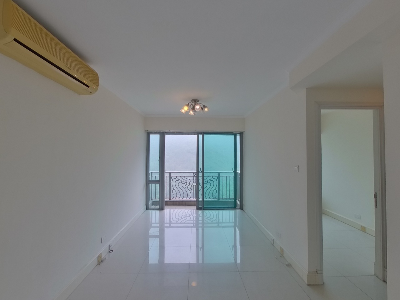 映湾园 4期 听涛轩 16座 高层 C室 东涌