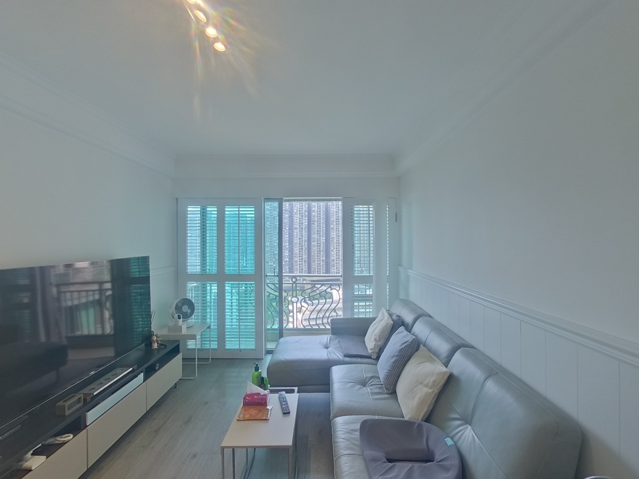 CARIBBEAN COAST PHASE 3 CARMEL COVE - Tower 9 Medium Floor Zone Flat B Tung Chung