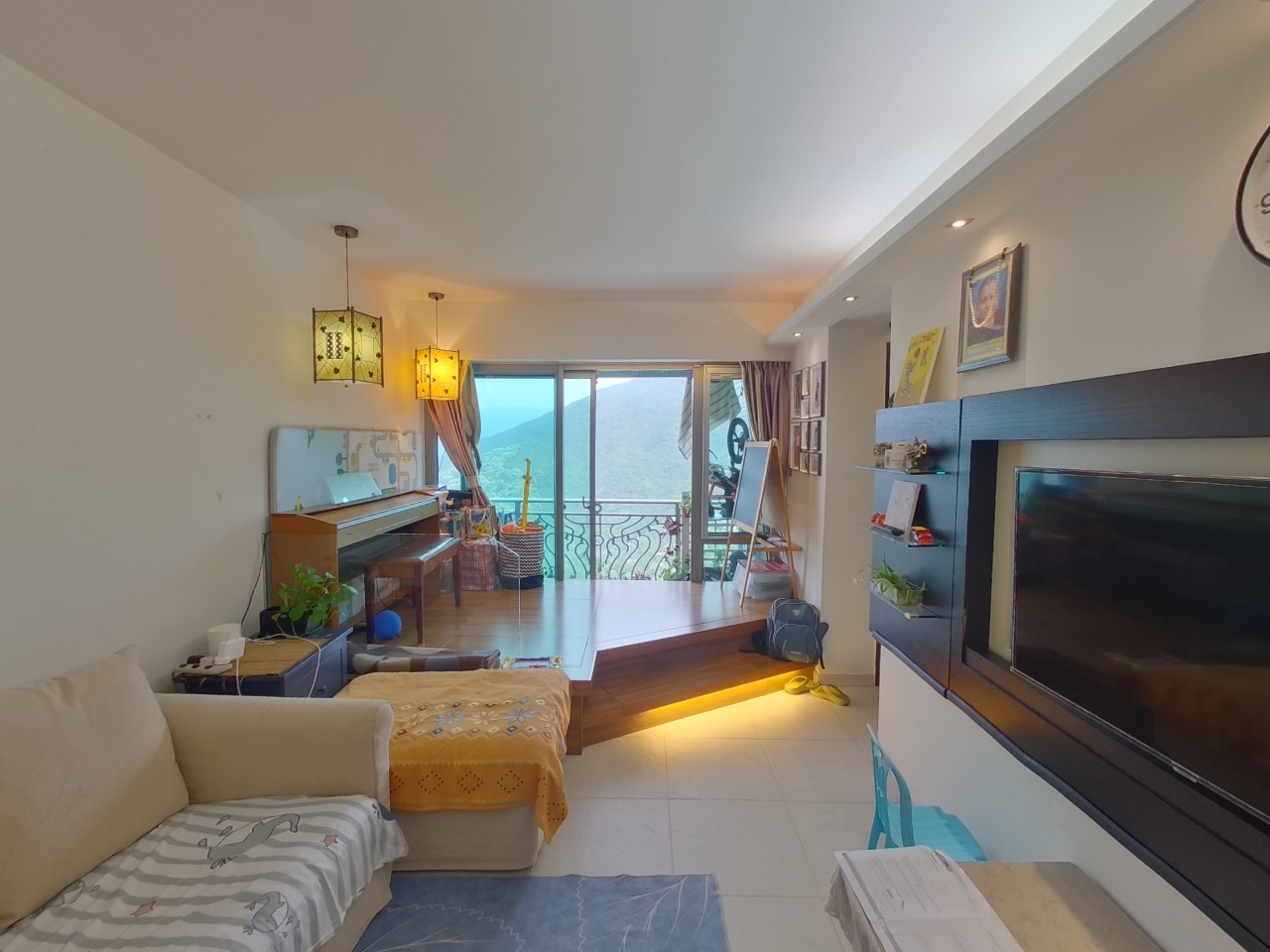 CARIBBEAN COAST PHASE 2 ALBANY COVE - Tower 6 Very High Floor Zone Flat D Tung Chung