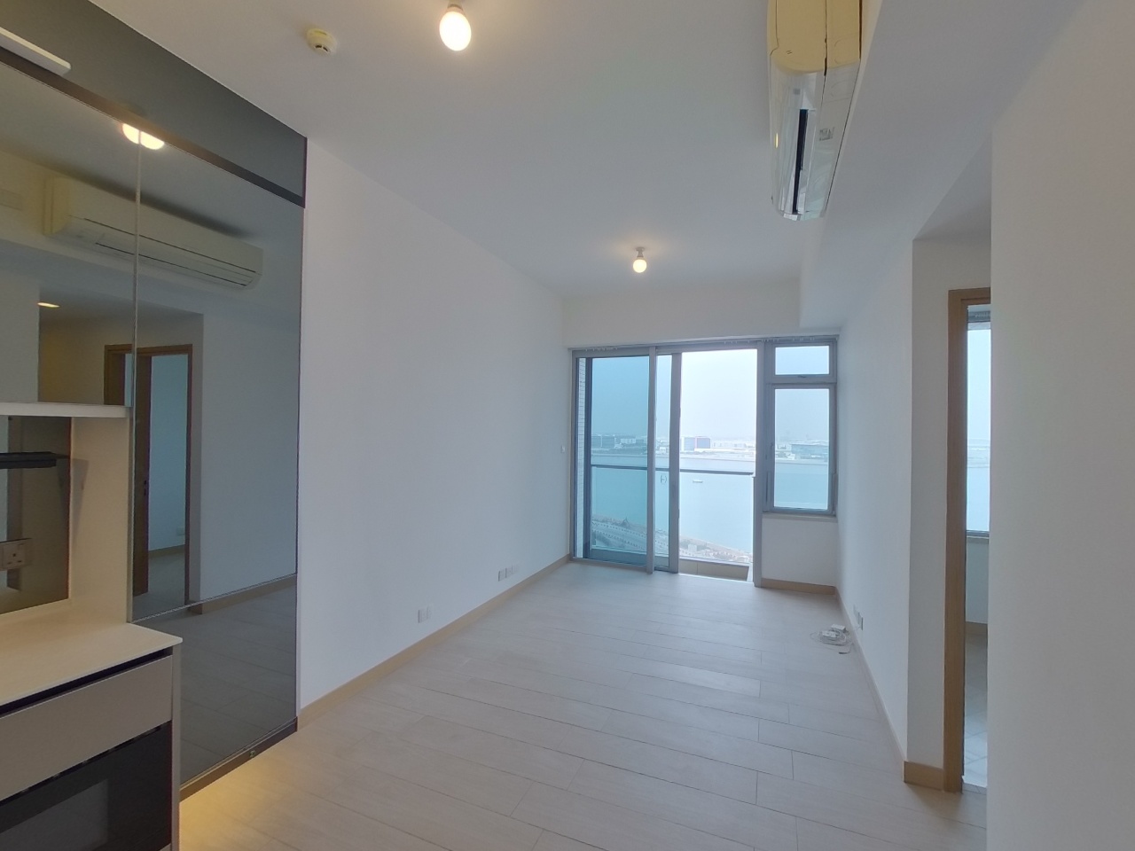 CENTURY LINK PHASE 2 - Tower 2a High Floor Zone Flat 10 Tung Chung