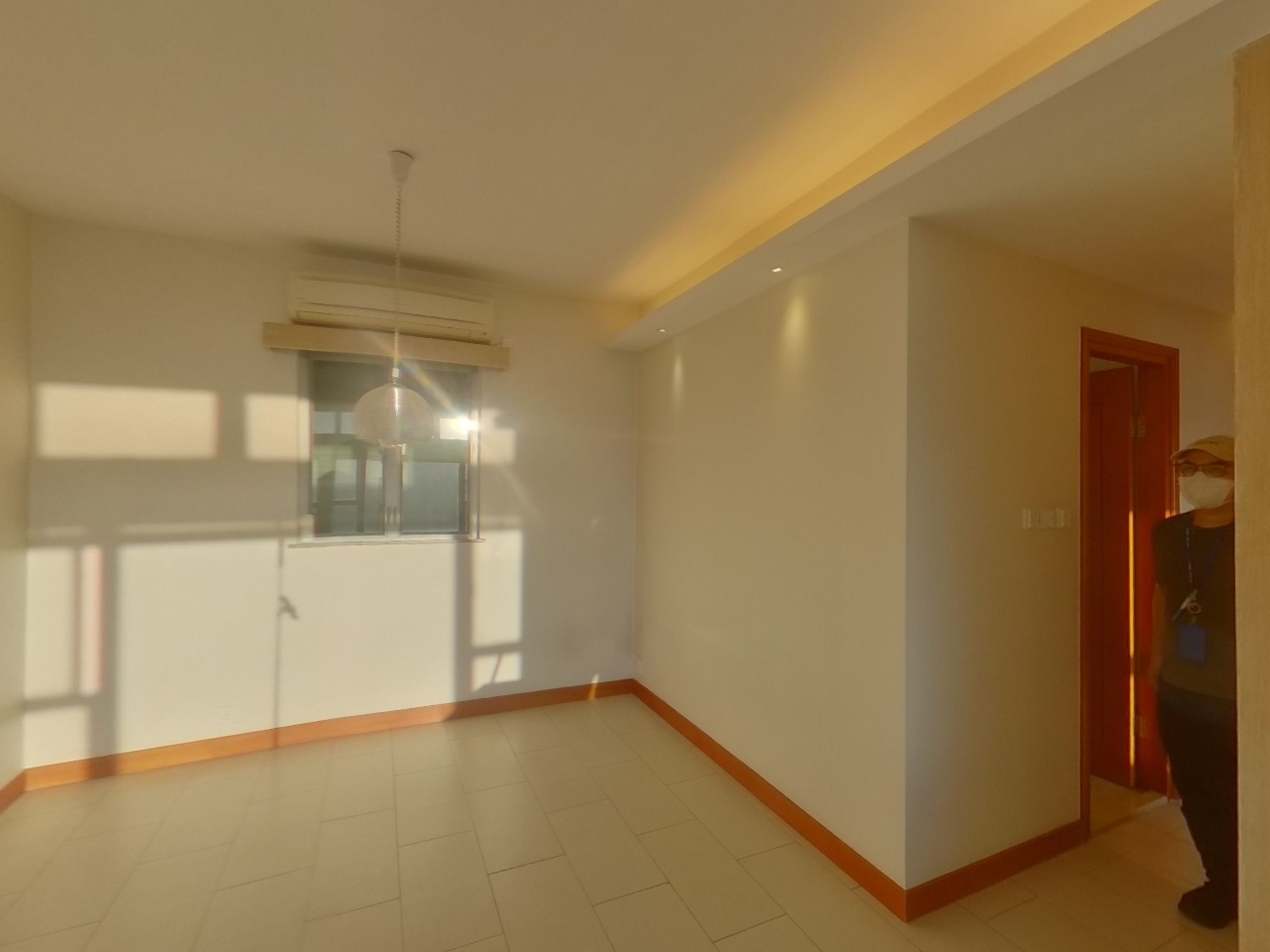 TUNG CHUNG CRESCENT PHASE 2 - Block 8 High Floor Zone Flat B Tung Chung