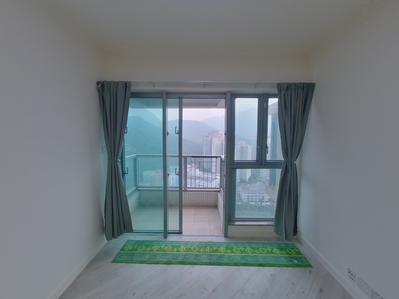 蓝天海岸 3期 影岸‧红 B座 (8座) 高层 F室 东涌