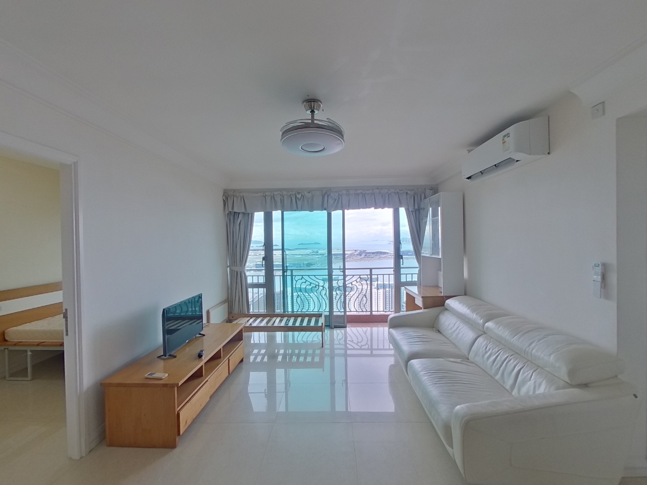 CARIBBEAN COAST PHASE 2 ALBANY COVE - Tower 8 Very High Floor Zone Flat A Tung Chung