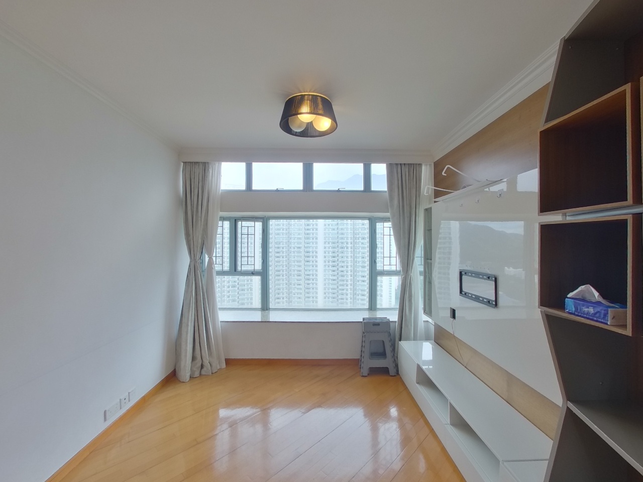 東堤灣畔 2期 9座 高層 D室 東涌