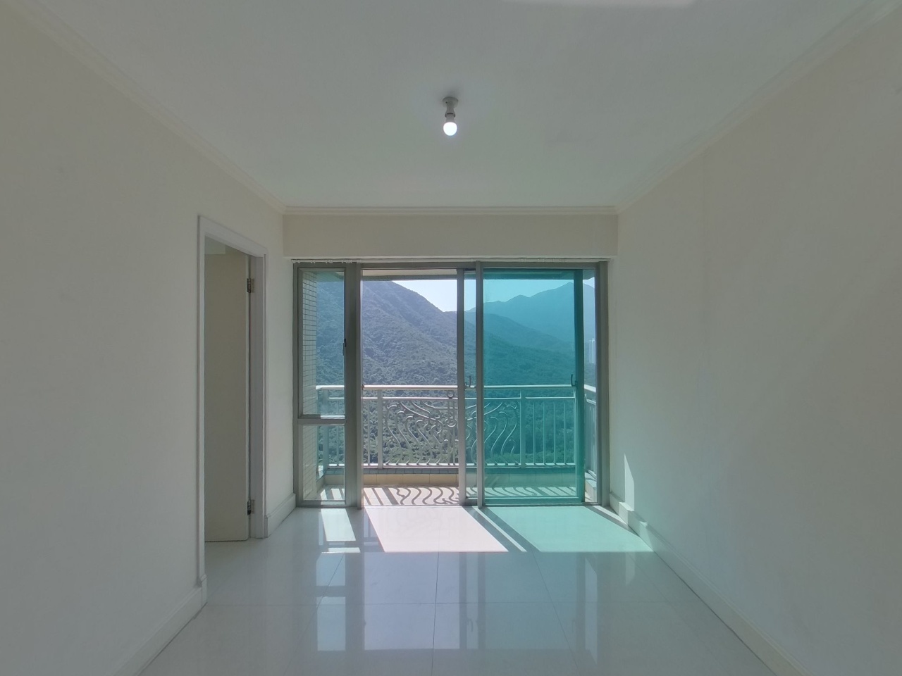 映灣園 3期 悅濤軒 9座 高層 E室 東涌