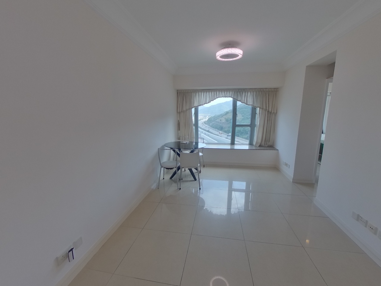 映灣園 1期 賞濤軒 1座 中層 D室 東涌