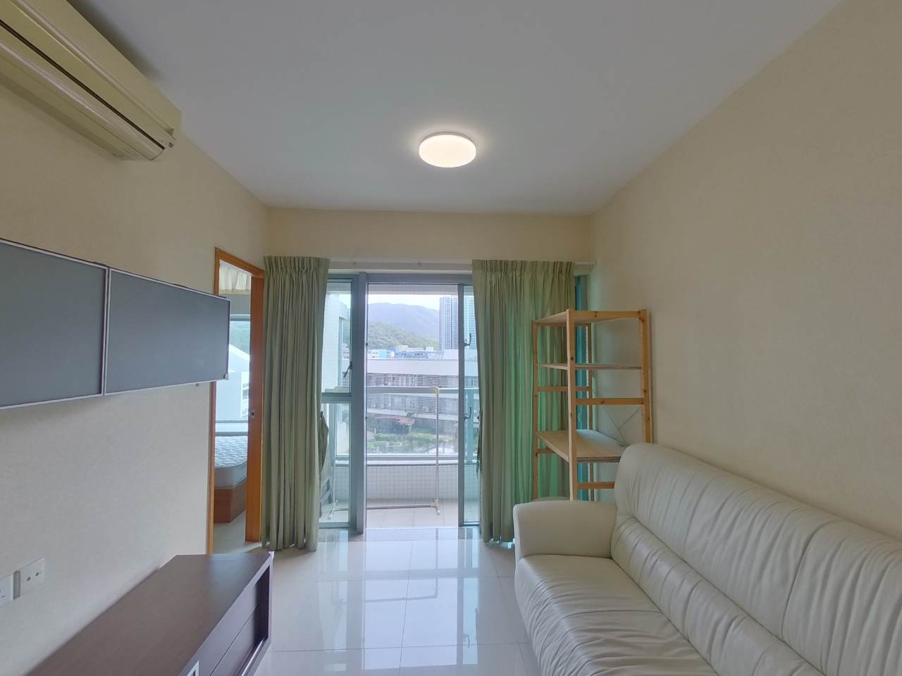 COASTAL SKYLINE PHASE 3 LA ROSSA - La Rossa B (tower 8) Low Floor Zone Flat G Tung Chung