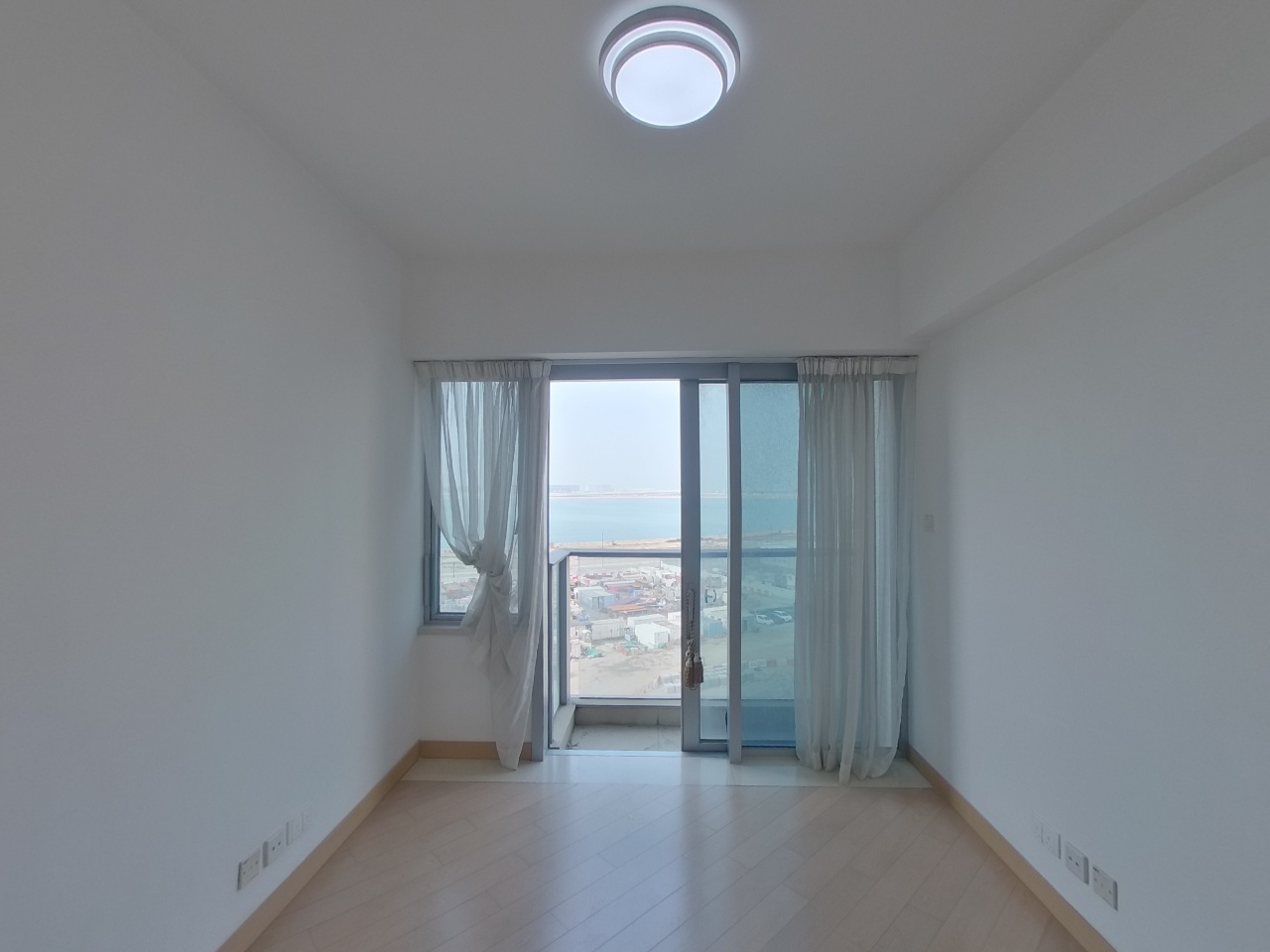 CENTURY LINK PHASE 2 - Tower 1b Medium Floor Zone Flat 03 Tung Chung