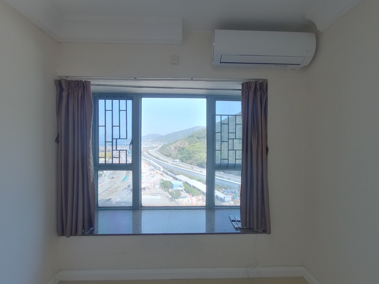 映湾园 1期 赏涛轩 2座 中层 C室 东涌