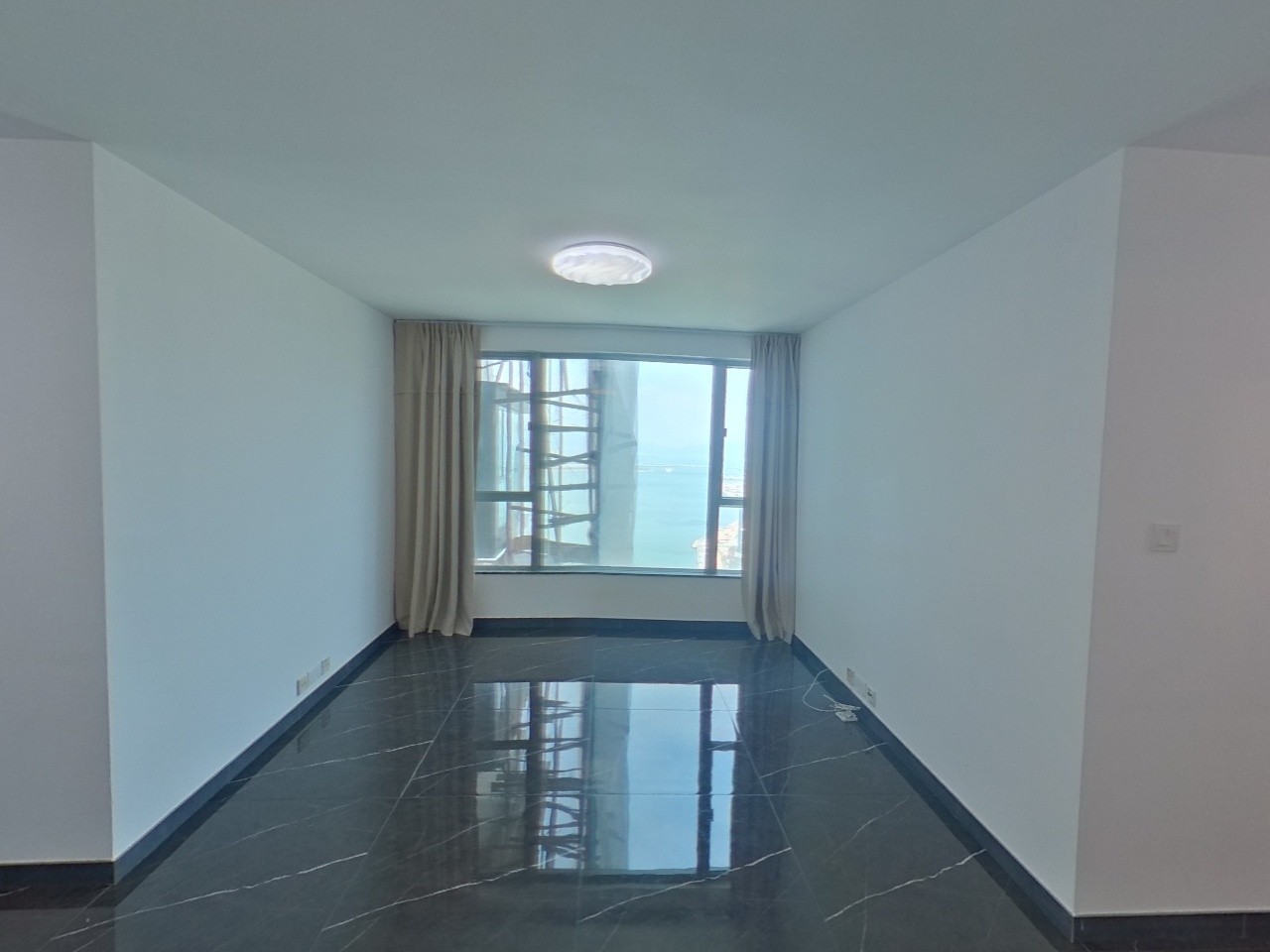 SEAVIEW CRESCENT BLOCK 2 High Floor Zone Flat G Tung Chung