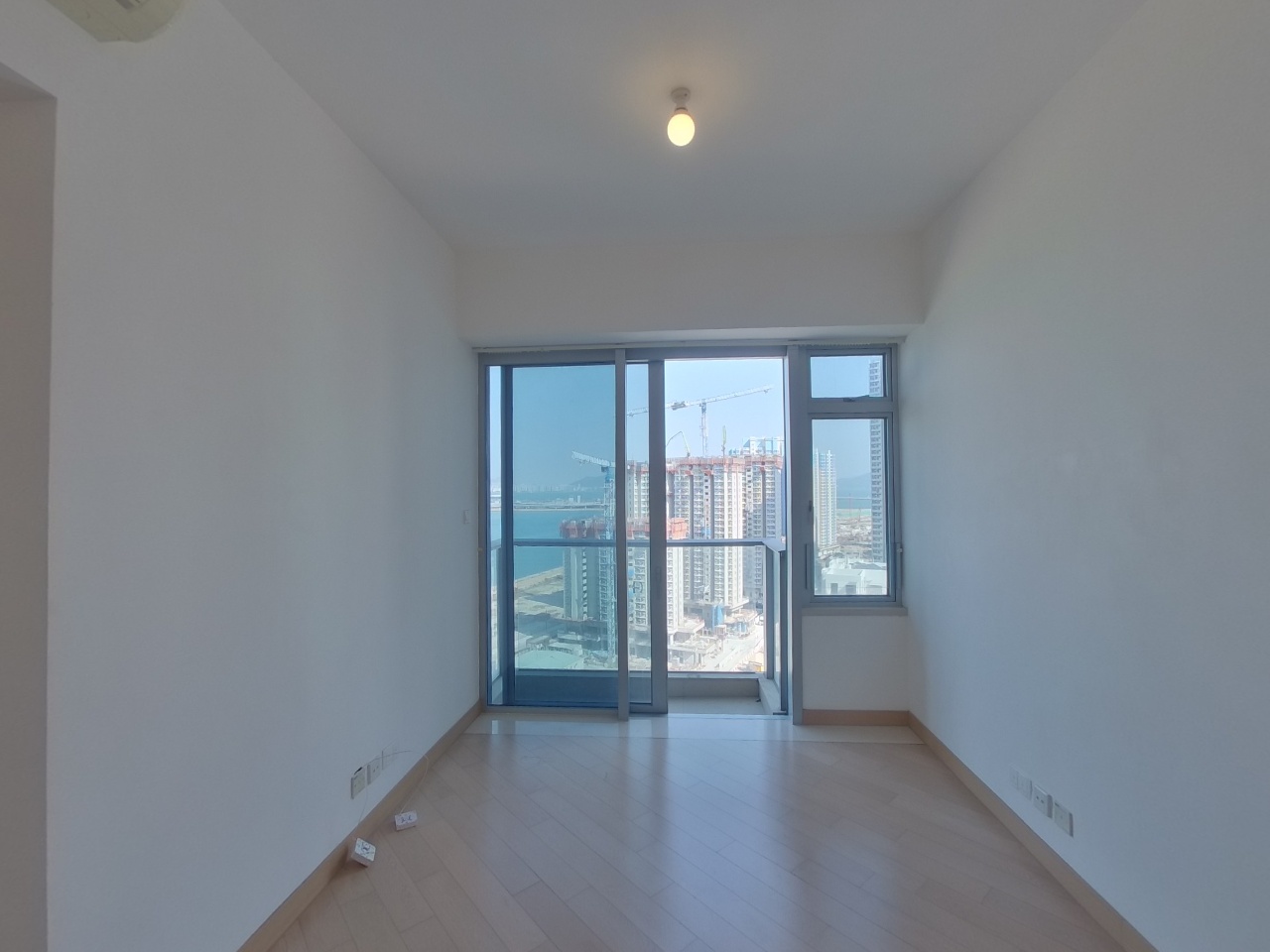 CENTURY LINK PHASE 2 - Tower 1a High Floor Zone Flat 01 Tung Chung