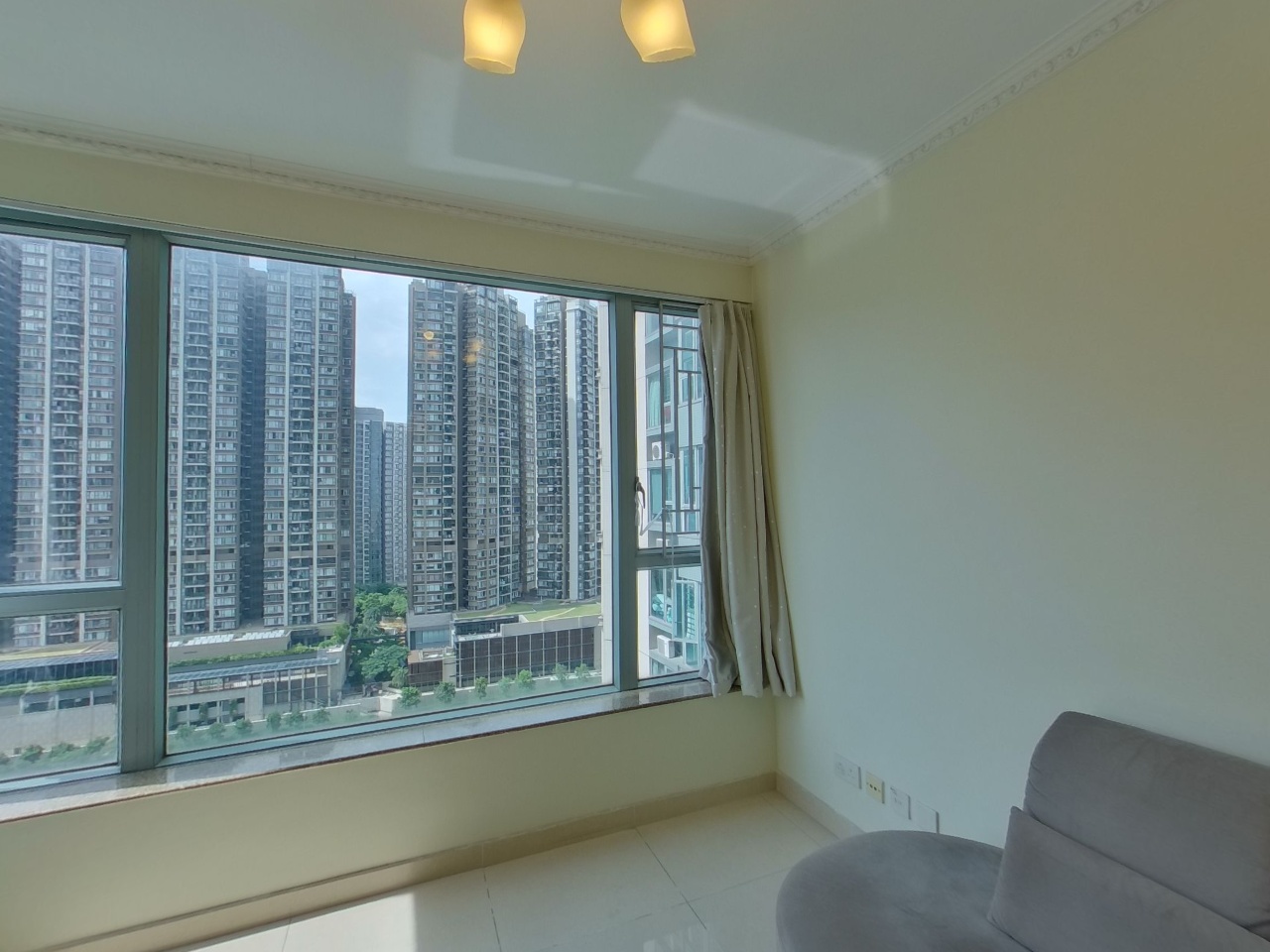 CARIBBEAN COAST PHASE 1 MONTEREY COVE - Tower 3 Medium Floor Zone Flat B Tung Chung