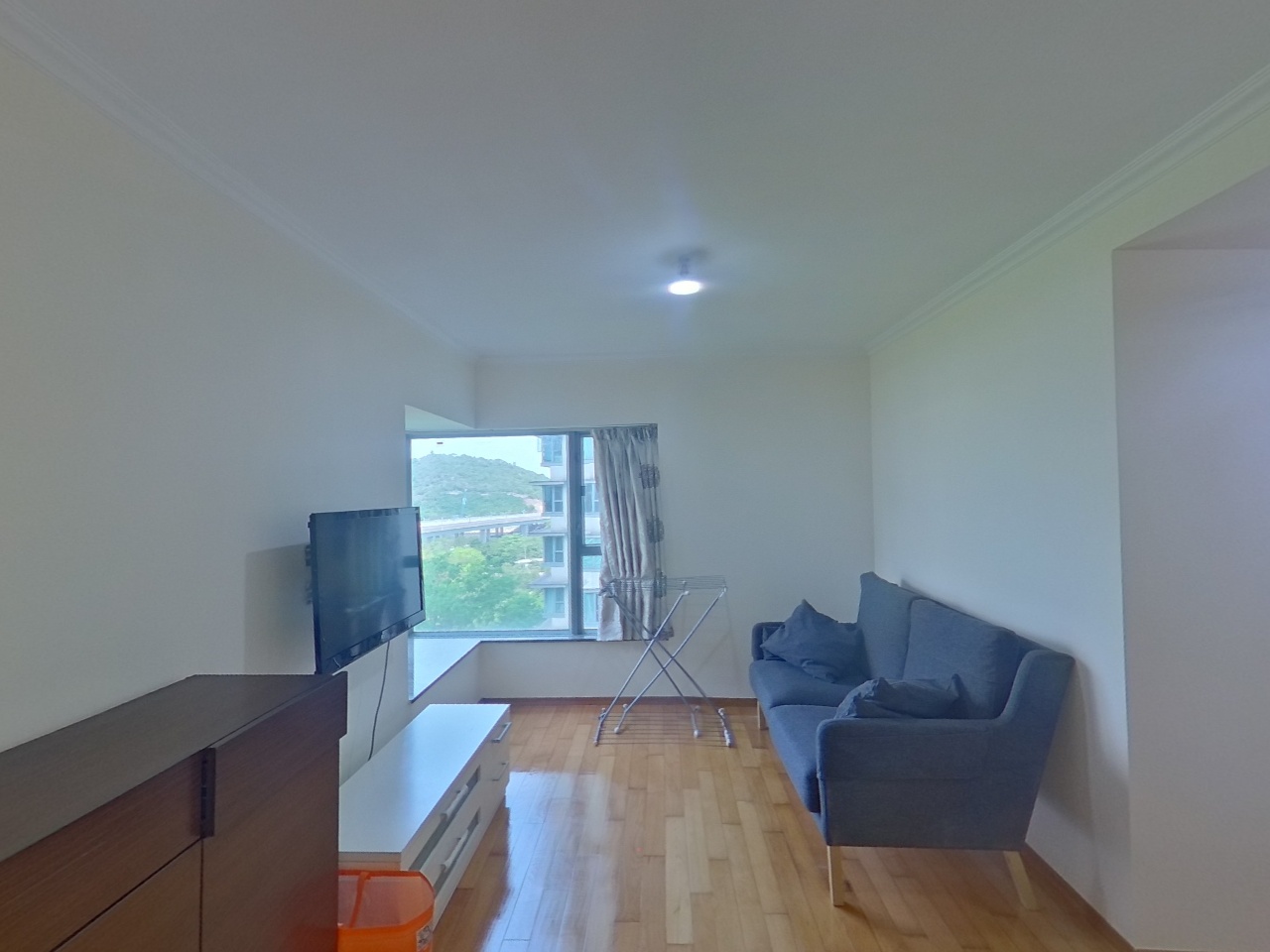 SEAVIEW CRESCENT BLOCK 2 Low Floor Zone Flat D Tung Chung