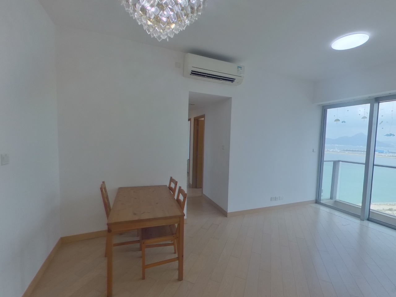 CENTURY LINK PHASE 2 - Tower 1a Very High Floor Zone Flat 01 Tung Chung