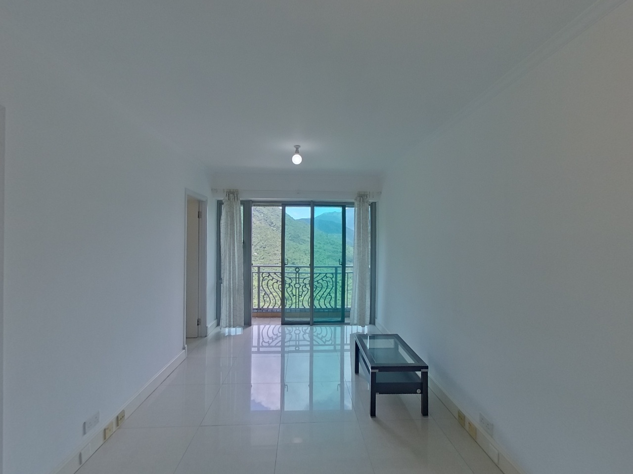 CARIBBEAN COAST PHASE 3 CARMEL COVE - Tower 9 High Floor Zone Flat E Tung Chung