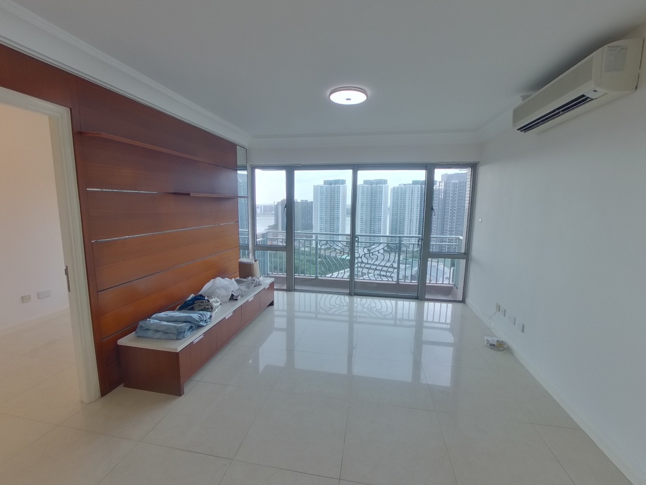 映湾园 2期 映涛轩 7座 中层 A室 东涌