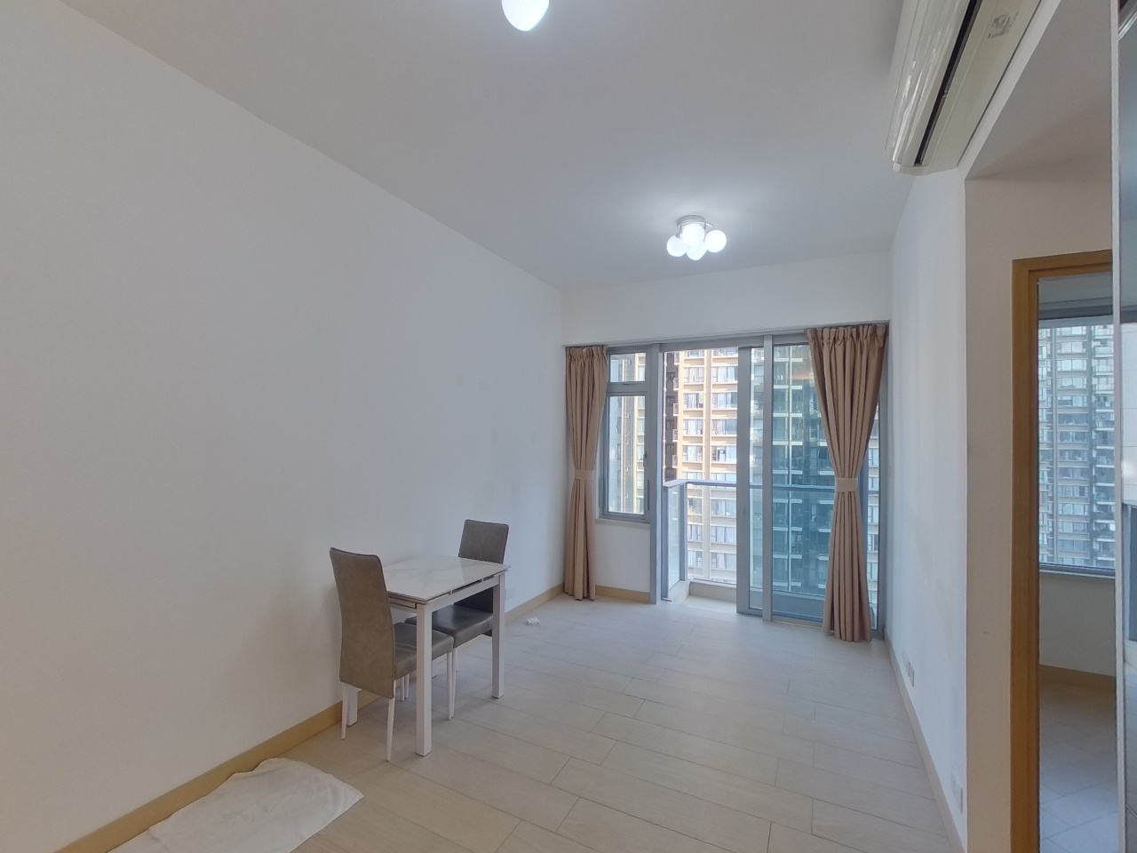 CENTURY LINK PHASE 2 - Tower 1b High Floor Zone Flat 09 Tung Chung