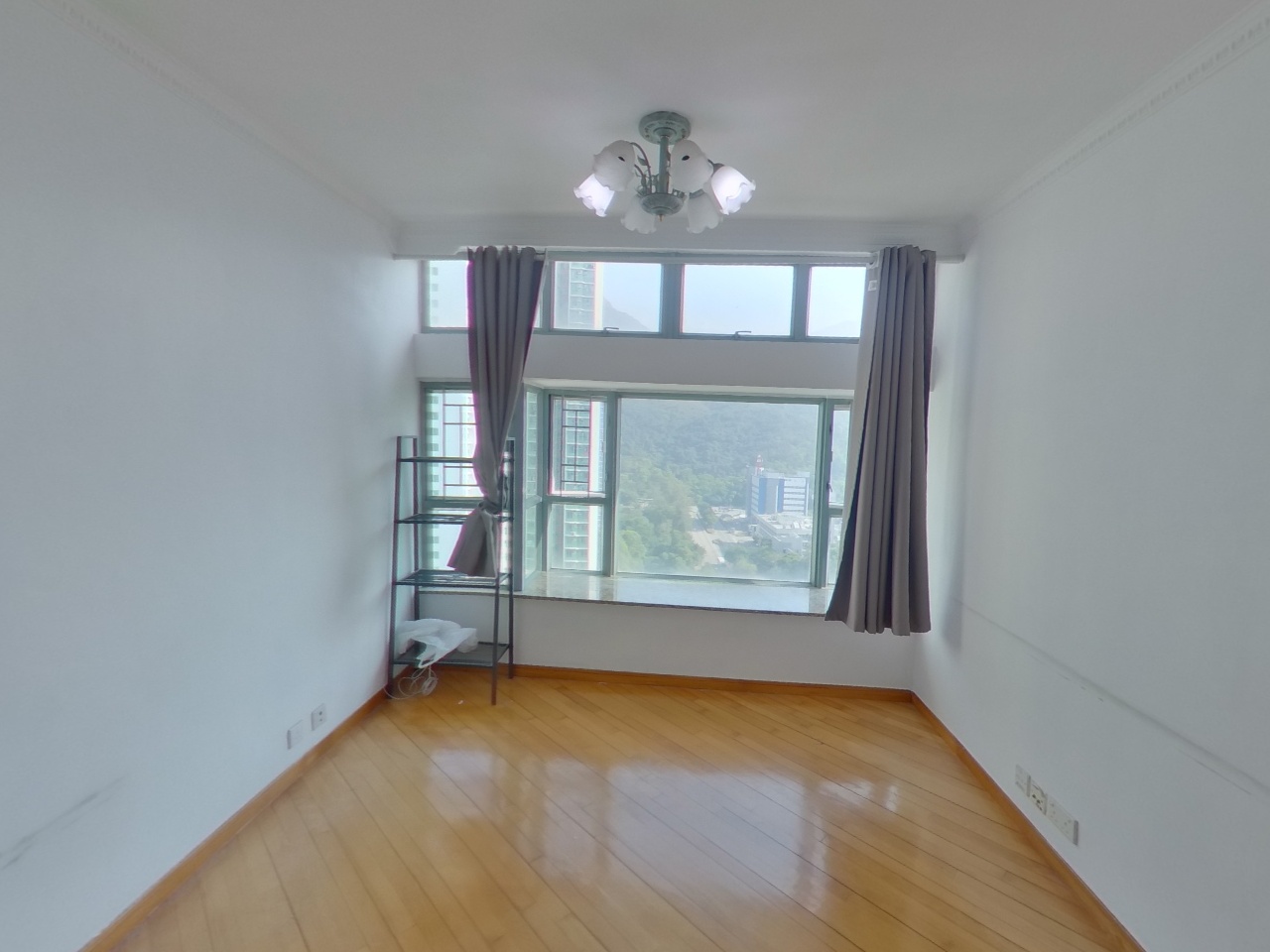 东堤湾畔 1期 1座 高层 G室 东涌