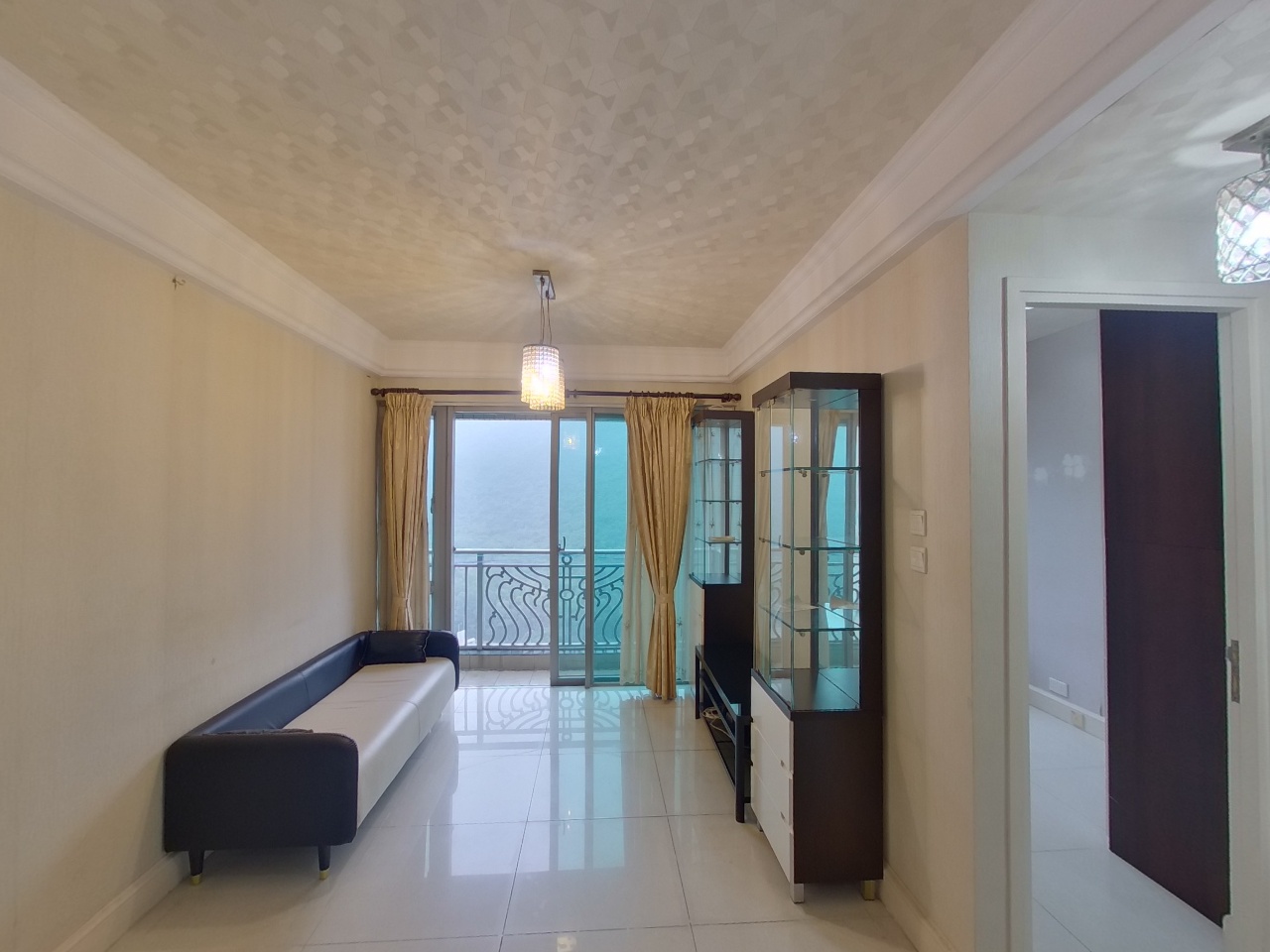 CARIBBEAN COAST PHASE 3 CARMEL COVE - Tower 10 High Floor Zone Flat C Tung Chung