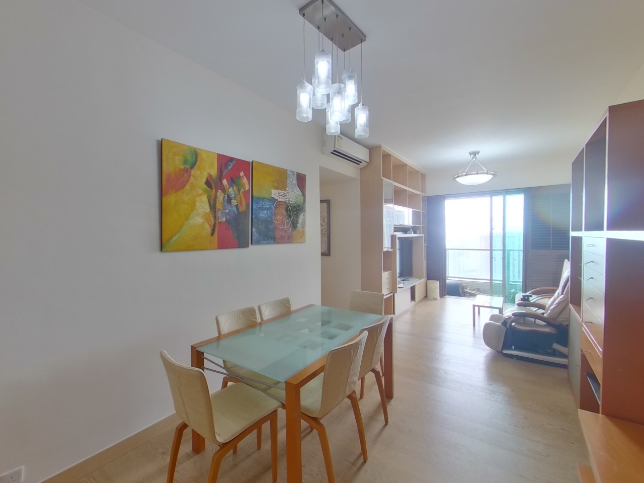 COASTAL SKYLINE PHASE 3 LA ROSSA - La Rossa B (tower 8) High Floor Zone Flat B Tung Chung