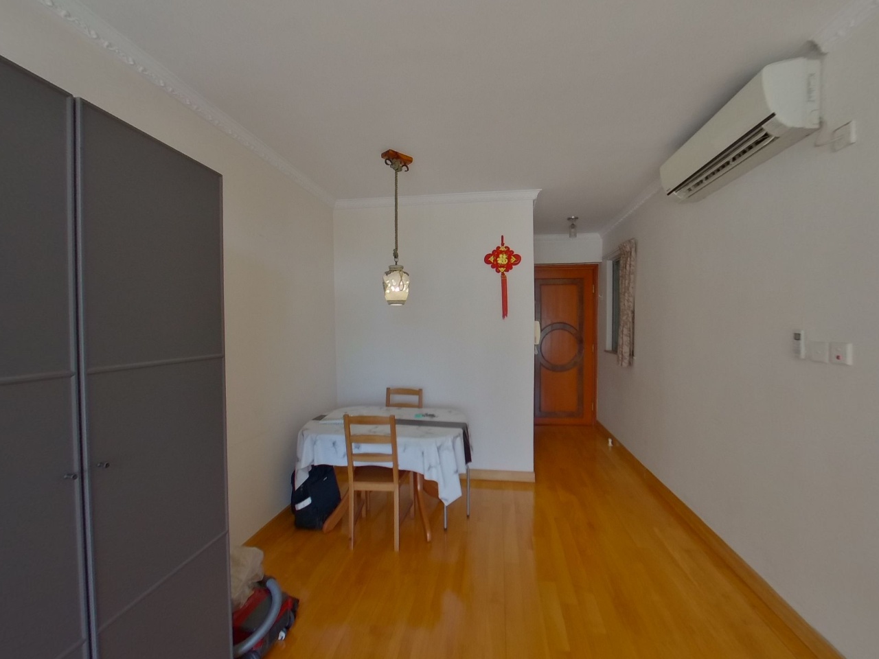 TUNG CHUNG CRESCENT PHASE 1 - Block 2 Medium Floor Zone Flat D Tung Chung
