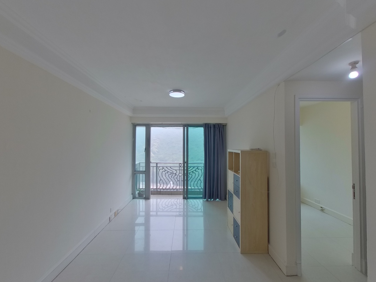 映湾园 3期 悦涛轩 9座 中层 C室 东涌