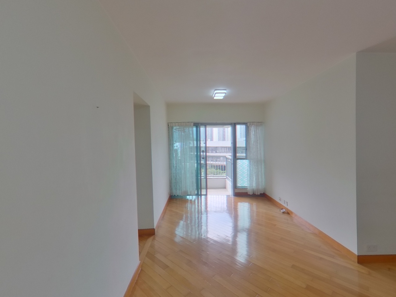 藍天海岸 3期 影岸‧紅 B座 (8座) 低層 I室 東涌