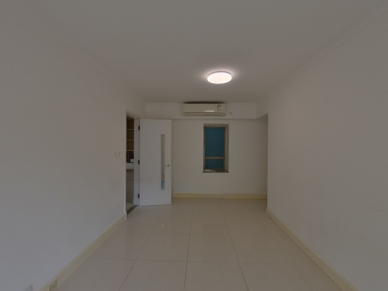 CARIBBEAN COAST PHASE 3 CARMEL COVE - Tower 11 Medium Floor Zone Flat D Tung Chung