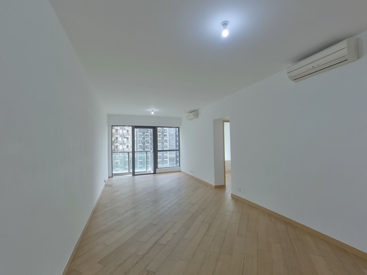 THE VISIONARY TOWER 9 Low Floor Zone Flat B Tung Chung