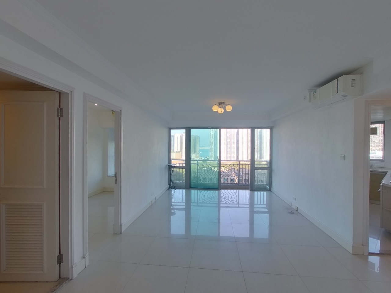 映灣園 4期 聽濤軒 15座 低層 A室 東涌