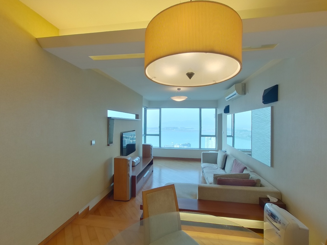 藍天海岸 1期 1座 極高層 C室 東涌