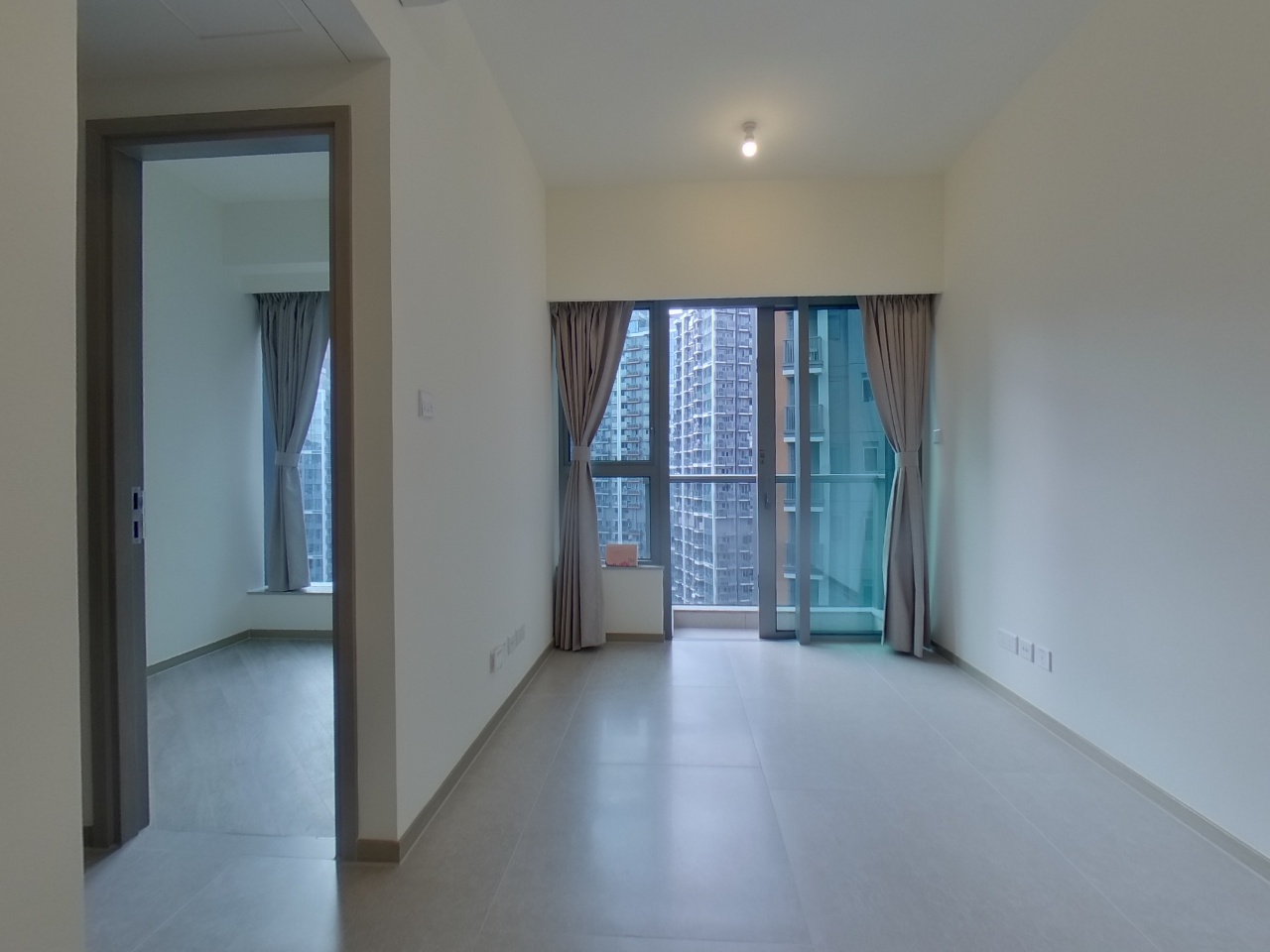NOVO LAND PHASE 3A - Dragor Tower 2 High Floor Zone Flat F Tuen Mun