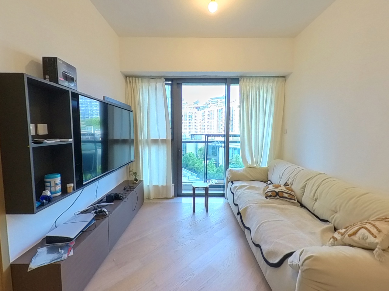 MORI TOWER 3 Low Floor Zone Flat A Sham Tseng/Castle Peak Road