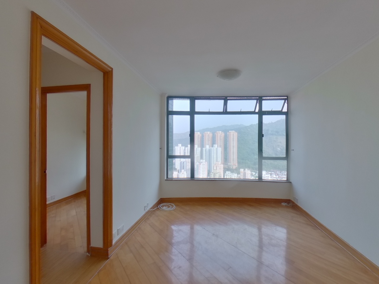 卓爾居 1期 2座 極高層 C室 屯門