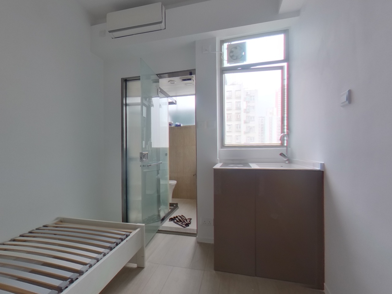 菁隽 极高层 30室 屯门