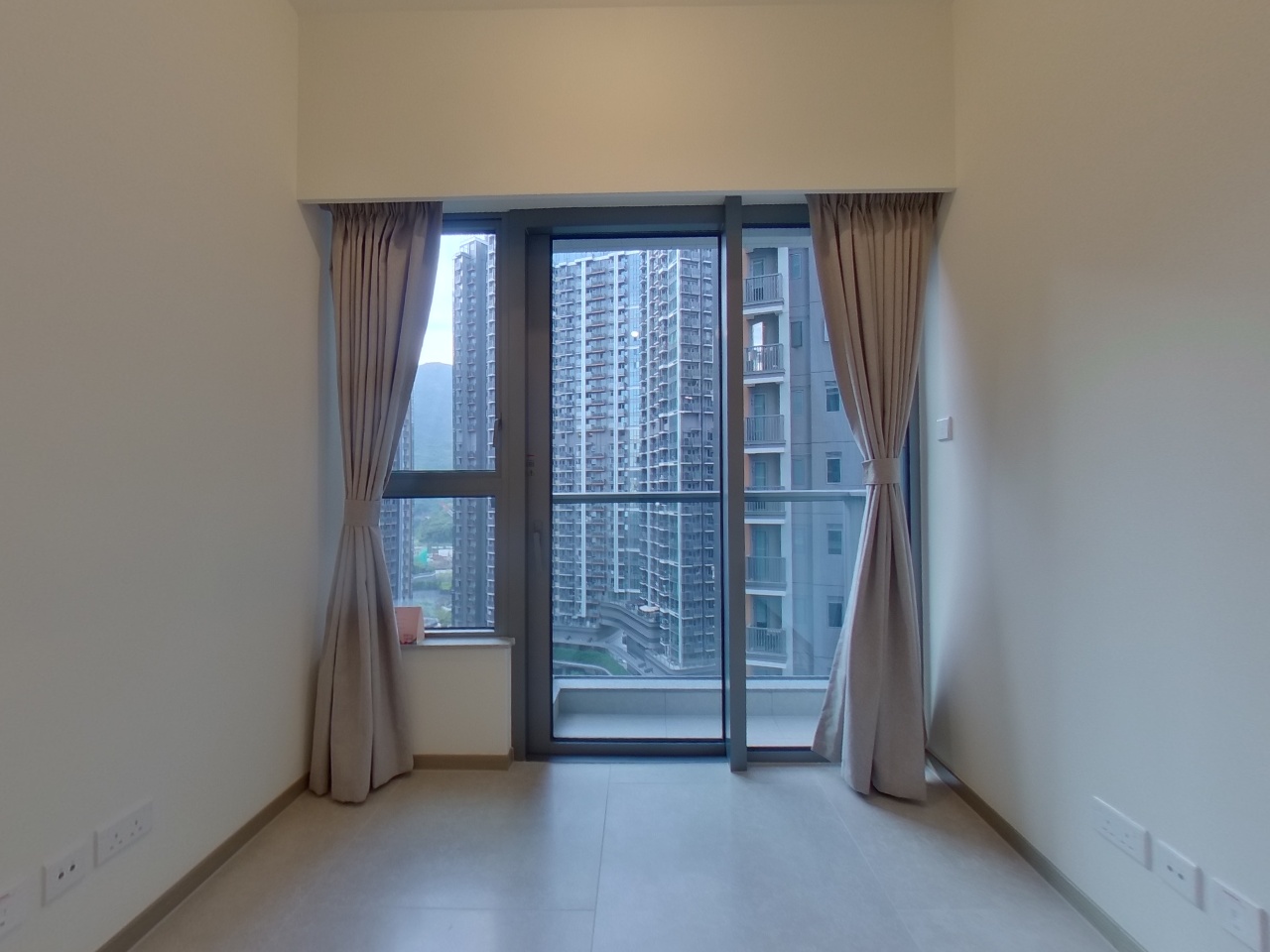 NOVO LAND PHASE 3A - Dragor Tower 2 Medium Floor Zone Flat F Tuen Mun