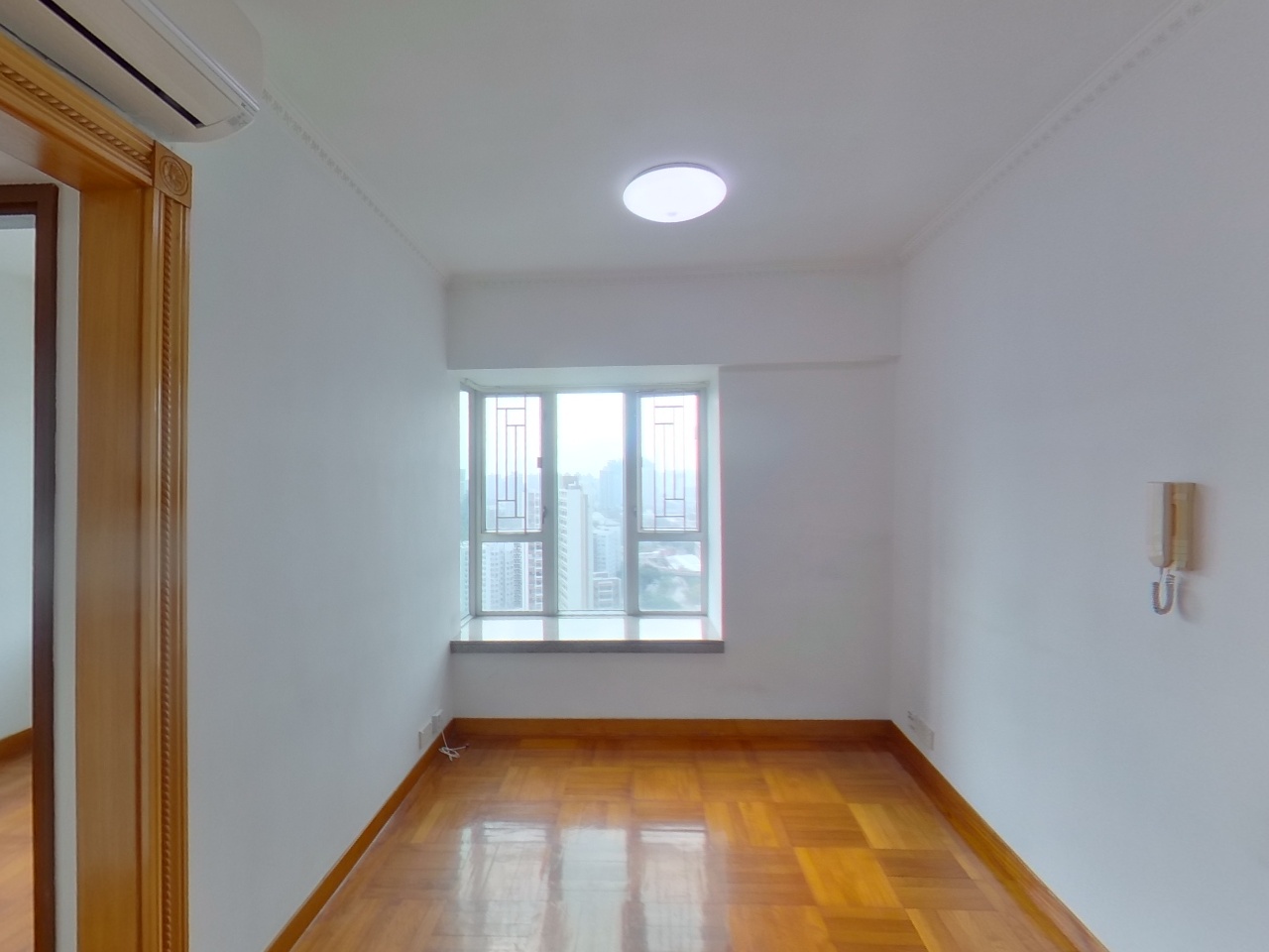 叠茵庭 9座 高层 C室 屯门