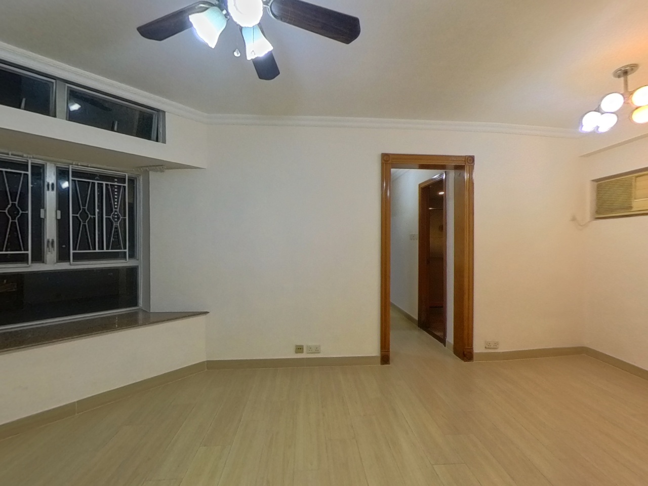 嘉湖山庄 6期 美湖居 1座 中层 D室 天水围