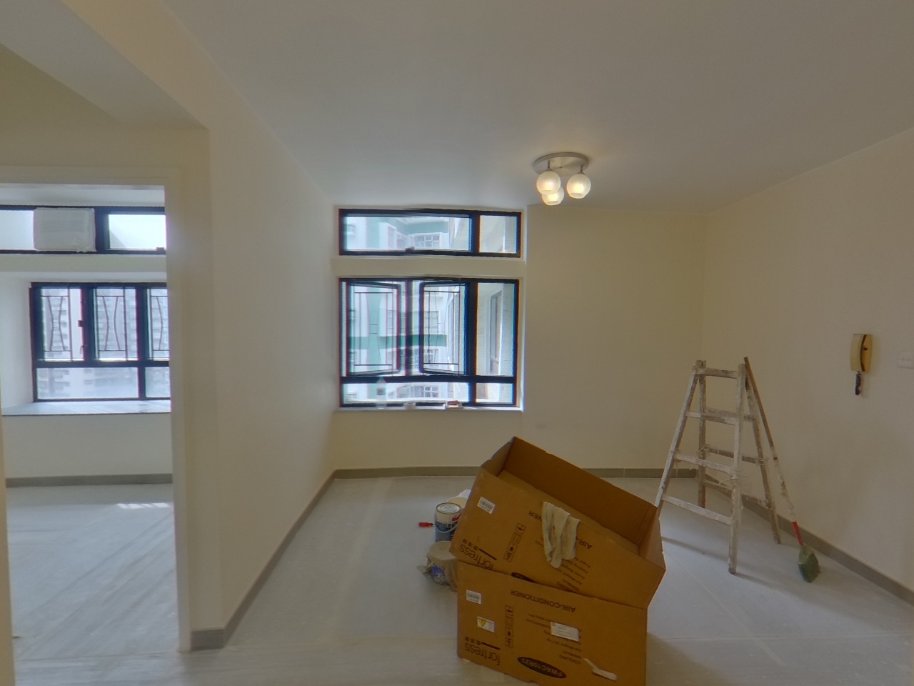 TAI HING GARDENS PHASE 1 - Block 1 High Floor Zone Flat A Tuen Mun