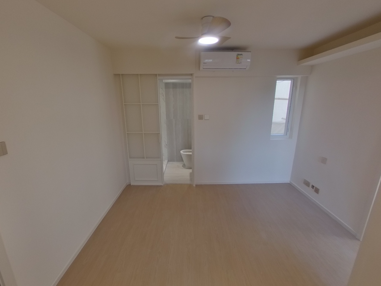 TSUEN WAN CENTRE BLOCK 5 (ANKING HOUSE) Very High Floor Zone Flat E Tsuen Wan