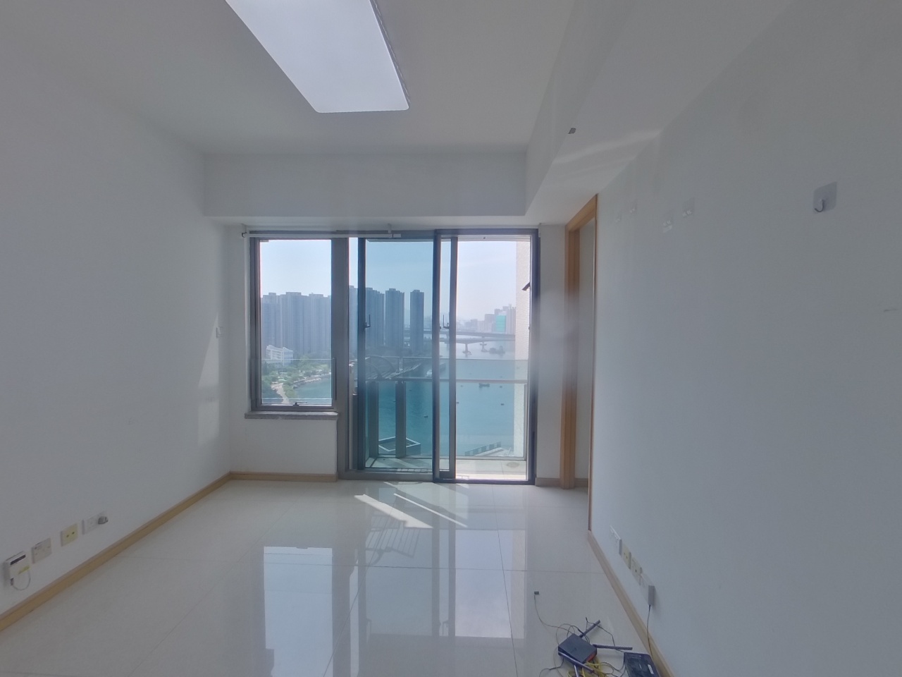 OCEAN PRIDE PHASE 3 - Tower 10 Medium Floor Zone Flat D Tsuen Wan