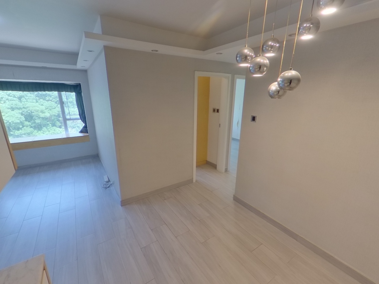 愉景新城 2期 8座 低层 E室 荃湾