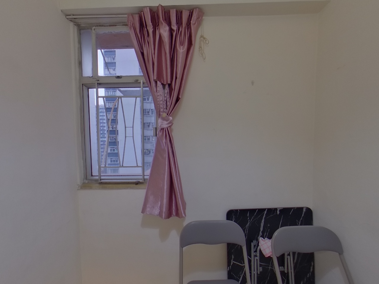 LAI BO BUILDING Medium Floor Zone Flat E Tuen Mun